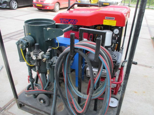Rotair / Flirok MOBIELE ZAND Straal unit Graffiti Cleaner - Puhastusmasin: pilt 2 Rotair / Flirok MOBIELE ZAND Straal unit Graffiti Cleaner - Puhastusmasin: pilt 2
