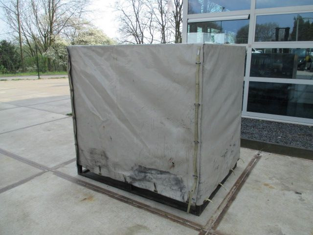 Rotair / Flirok MOBIELE ZAND Straal unit Graffiti Cleaner - Puhastusmasin: pilt 3 Rotair / Flirok MOBIELE ZAND Straal unit Graffiti Cleaner - Puhastusmasin: pilt 3