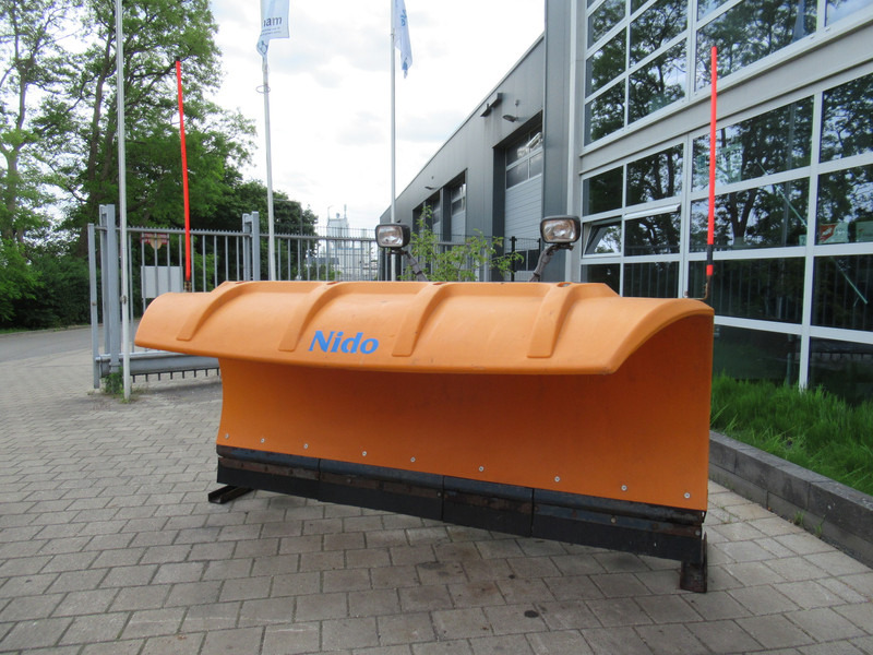 Schmidt NIDO SNK240-R 24V 270CM Sneeuwploeg Schneepflug SnowPlow - Lumesahk: pilt 2 Schmidt NIDO SNK240-R 24V 270CM Sneeuwploeg Schneepflug SnowPlow - Lumesahk: pilt 2