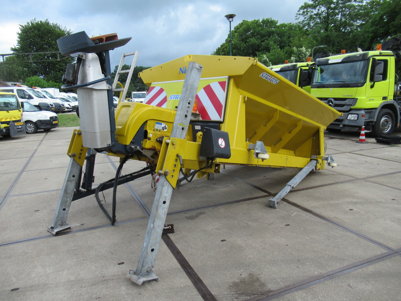 Schmidt NIDO STRATOS B40-36 PAL ROTO-power Salzstreuer Saltspreader Zoutstrooier - Liiva-/ Soolajaotur: pilt 3 Schmidt NIDO STRATOS B40-36 PAL ROTO-power Salzstreuer Saltspreader Zoutstrooier - Liiva-/ Soolajaotur: pilt 3