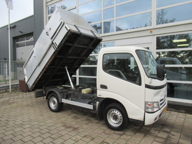Toyota Dyna 100 3.0 D-4D 80KW Comfort Veegvuilkipper Tipper - Tarbesõiduk kallur: pilt 2 Toyota Dyna 100 3.0 D-4D 80KW Comfort Veegvuilkipper Tipper - Tarbesõiduk kallur: pilt 2