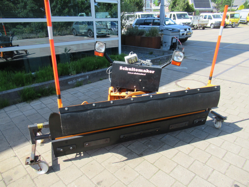 Villeton Jean LMT 20.50 208CM 12V Schneepflug Sneeuwschuif Snow Plow - Lumesahk: pilt 3 Villeton Jean LMT 20.50 208CM 12V Schneepflug Sneeuwschuif Snow Plow - Lumesahk: pilt 3