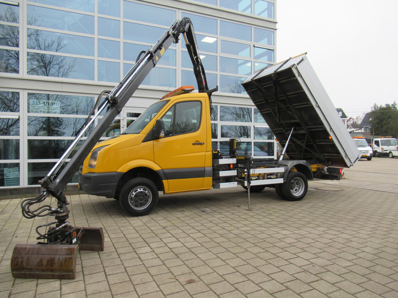 Volkswagen Crafter 50 2.5TDI 80KW HIAB 033 B-2 + Kipper Tipper - Kallurauto, Kraanaga veoauto: pilt 3 Volkswagen Crafter 50 2.5TDI 80KW HIAB 033 B-2 + Kipper Tipper - Kallurauto, Kraanaga veoauto: pilt 3