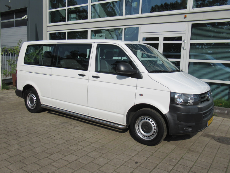 Volkswagen Transporter Kombi T5 2.0 TDI 62KW L2H1 Comf. 9-Personen - Väikebuss, Mikrobuss: pilt 3 Volkswagen Transporter Kombi T5 2.0 TDI 62KW L2H1 Comf. 9-Personen - Väikebuss, Mikrobuss: pilt 3