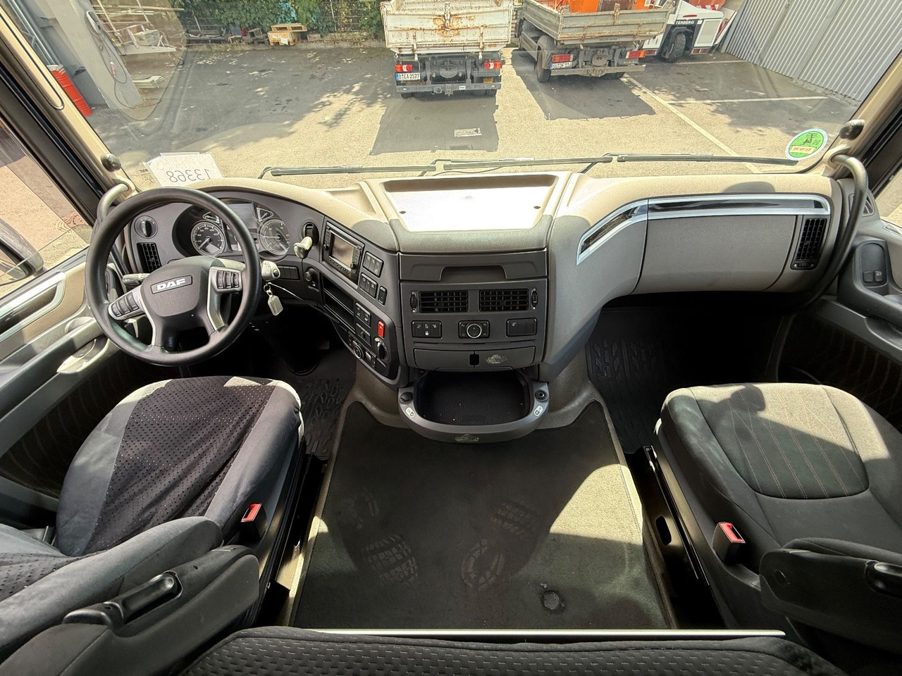 Kabiinišassiiga veoauto DAF XF430/Jumbo;Mega/Intarder/Standklima-Heizung/BDF: pilt 19 Kabiinišassiiga veoauto DAF XF430/Jumbo;Mega/Intarder/Standklima-Heizung/BDF: pilt 19