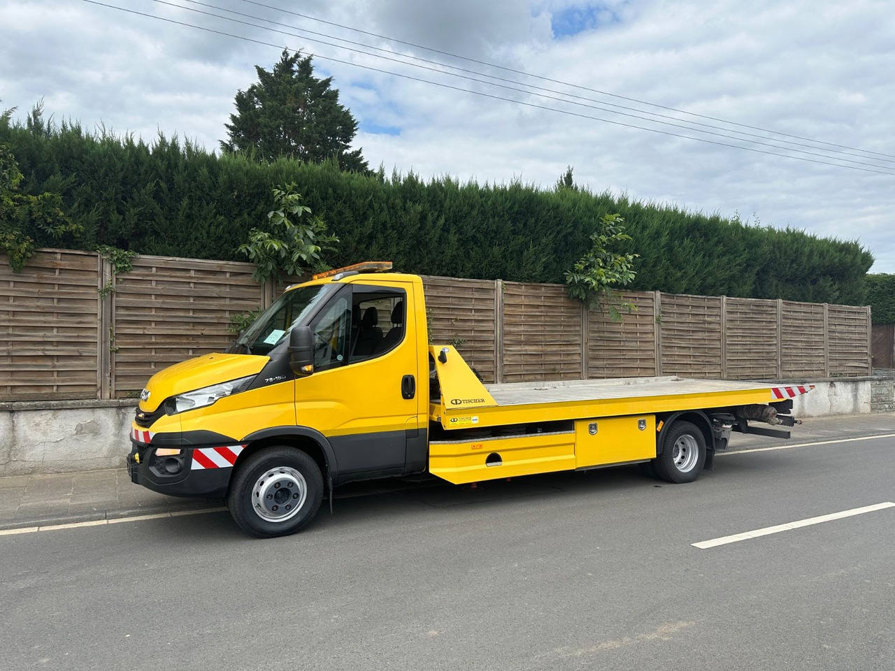 Iveco Daily 70c18 Schiebeplateau/Seilwinde/Klima - Puksiirauto: pilt 1 Iveco Daily 70c18 Schiebeplateau/Seilwinde/Klima - Puksiirauto: pilt 1