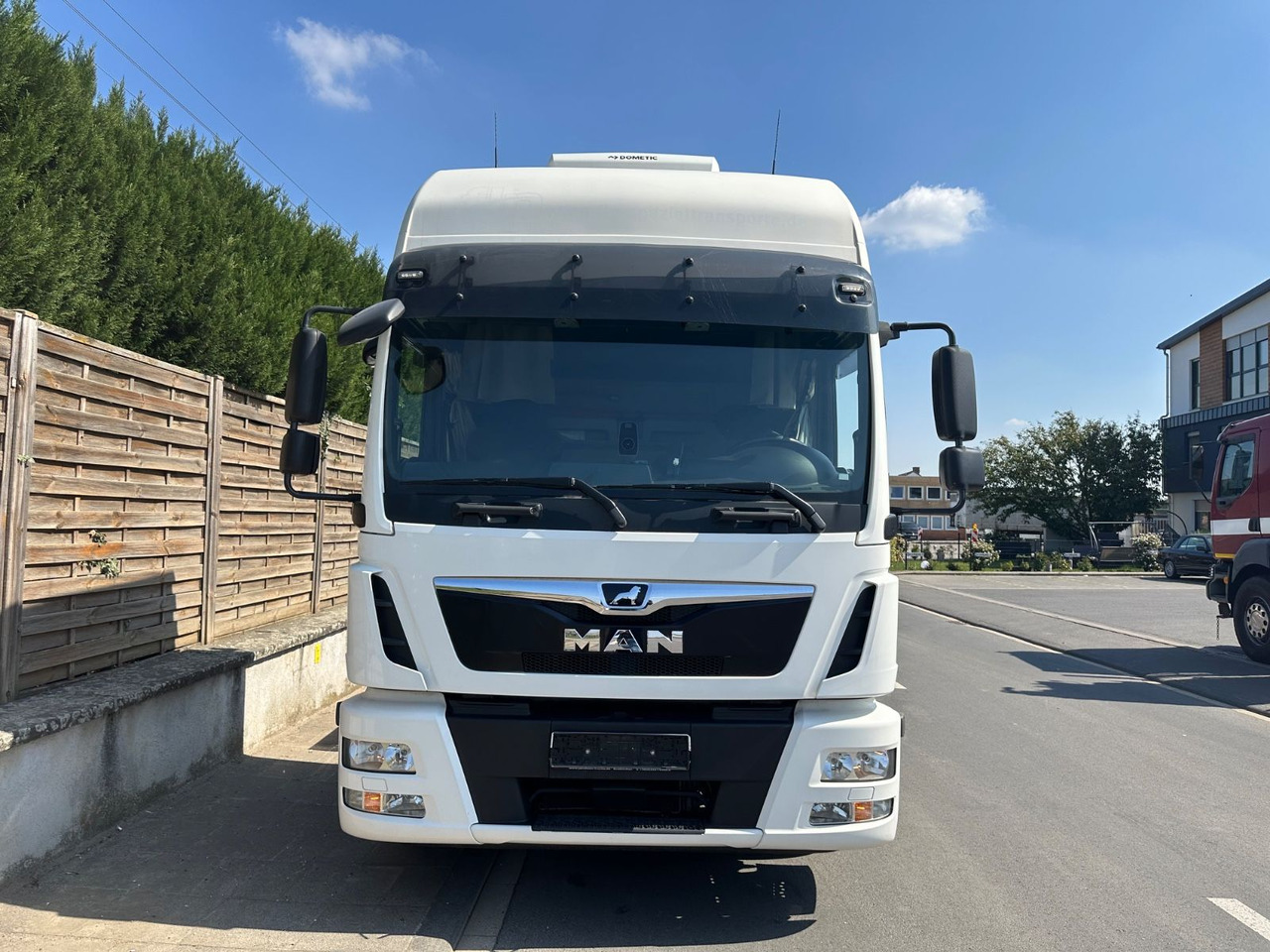 MAN 8.250 TGL*VDI2700*TOP*4-er Zug BFT Anhänger MAN 8.250 TGL*4er-Zug*XLX Kabine*VDI2700*TOP* - Treilerveoauto: pilt 3 MAN 8.250 TGL*VDI2700*TOP*4-er Zug BFT Anhänger MAN 8.250 TGL*4er-Zug*XLX Kabine*VDI2700*TOP* - Treilerveoauto: pilt 3