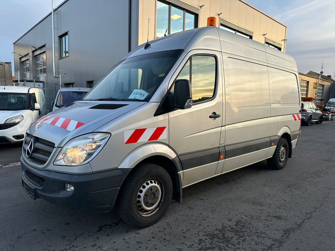 Mercedes-Benz Sprinter 316 CDI*Werkstattausbau*orig.ATM - Kaubik: pilt 1 Mercedes-Benz Sprinter 316 CDI*Werkstattausbau*orig.ATM - Kaubik: pilt 1