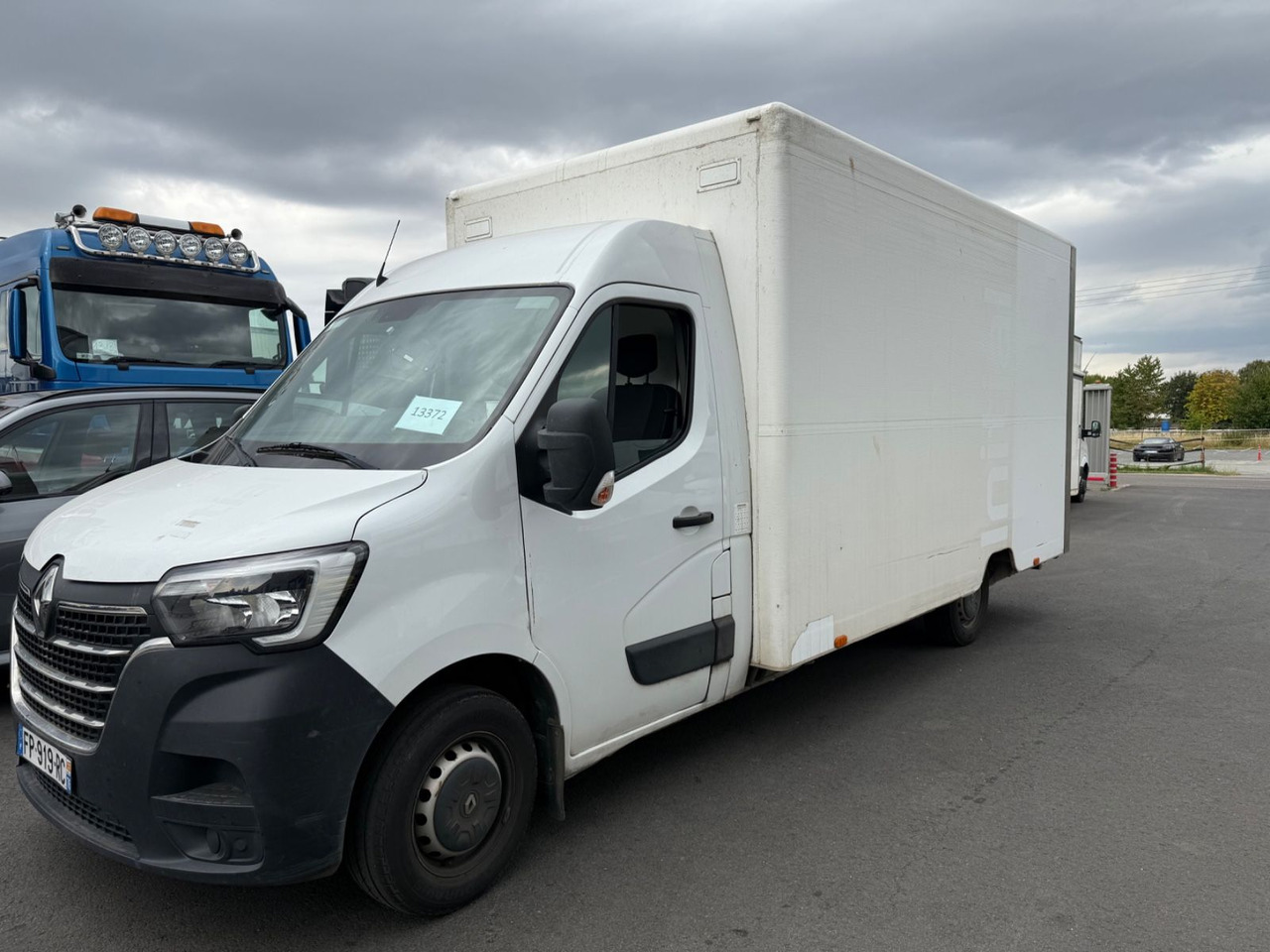 Renault Master III Koffer/Hebebühne/Klima/Kamera - Tarbesõiduk furgoon: pilt 1 Renault Master III Koffer/Hebebühne/Klima/Kamera - Tarbesõiduk furgoon: pilt 1