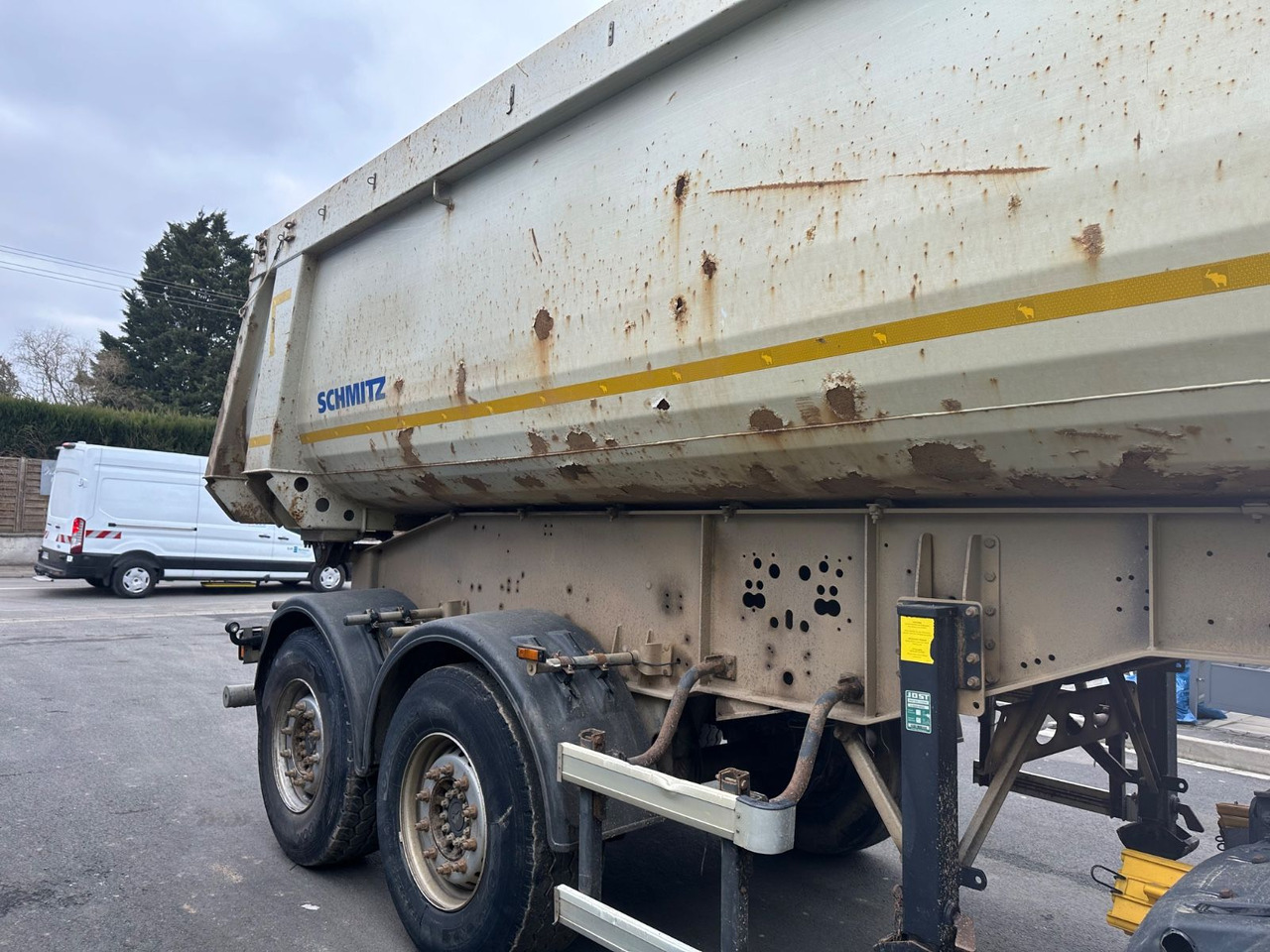 Schmitz Cargobull SKI 18 SL-7.2 SR /2-Achs Muldenkipper/tüv 01/26 - Kallur-poolhaagis: pilt 3 Schmitz Cargobull SKI 18 SL-7.2 SR /2-Achs Muldenkipper/tüv 01/26 - Kallur-poolhaagis: pilt 3