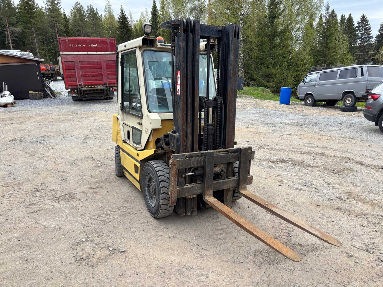 Forklift TCM FD25Z2 - Diiseltõstuk: pilt 3 Forklift TCM FD25Z2 - Diiseltõstuk: pilt 3