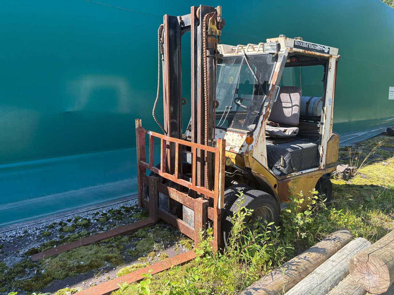 Gas forklift TCM F G25N4 for refurbishment/spare parts - Gaasitõstuk: pilt 1 Gas forklift TCM F G25N4 for refurbishment/spare parts - Gaasitõstuk: pilt 1