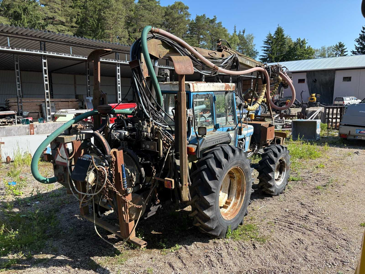 Rock drill Doofor DF530S and Tractor Ford New Holland 5610 - Muu seadmestik: pilt 4 Rock drill Doofor DF530S and Tractor Ford New Holland 5610 - Muu seadmestik: pilt 4