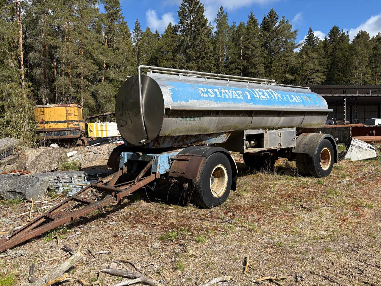 Tank trailer 10000L - Muu seadmestik: pilt 1 Tank trailer 10000L - Muu seadmestik: pilt 1