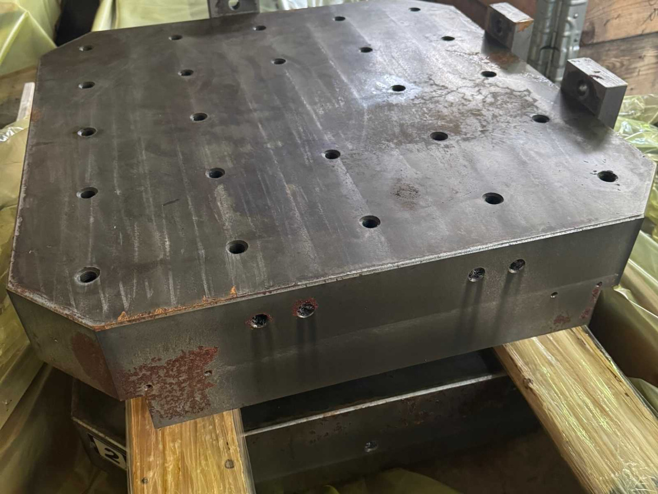 Pallets Doosan ACE -HM630 | 5pcs - Tööriist/ Seadmed: pilt 1 Pallets Doosan ACE -HM630 | 5pcs - Tööriist/ Seadmed: pilt 1