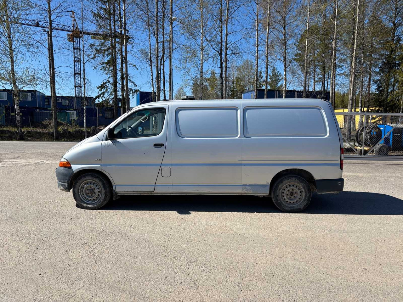 Van Toyota Hiace 2.5TD - Kaubik: pilt 2 Van Toyota Hiace 2.5TD - Kaubik: pilt 2
