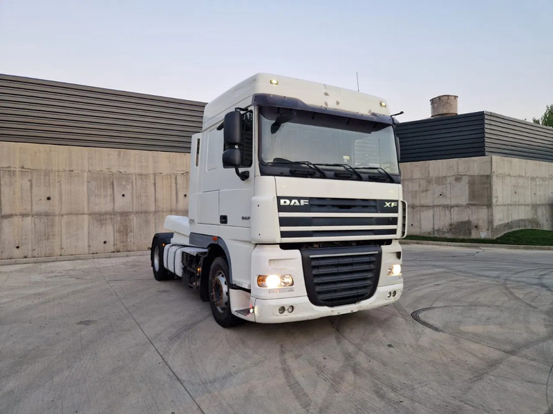 DAF XF 105.460 - Laotraktor: pilt 2 DAF XF 105.460 - Laotraktor: pilt 2