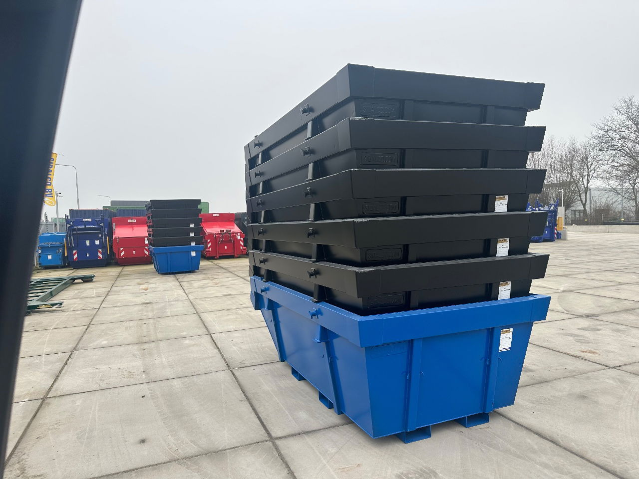 Sidalco 6m3 met heftruck lepel kokers - Liftdumper konteiner: pilt 1 Sidalco 6m3 met heftruck lepel kokers - Liftdumper konteiner: pilt 1