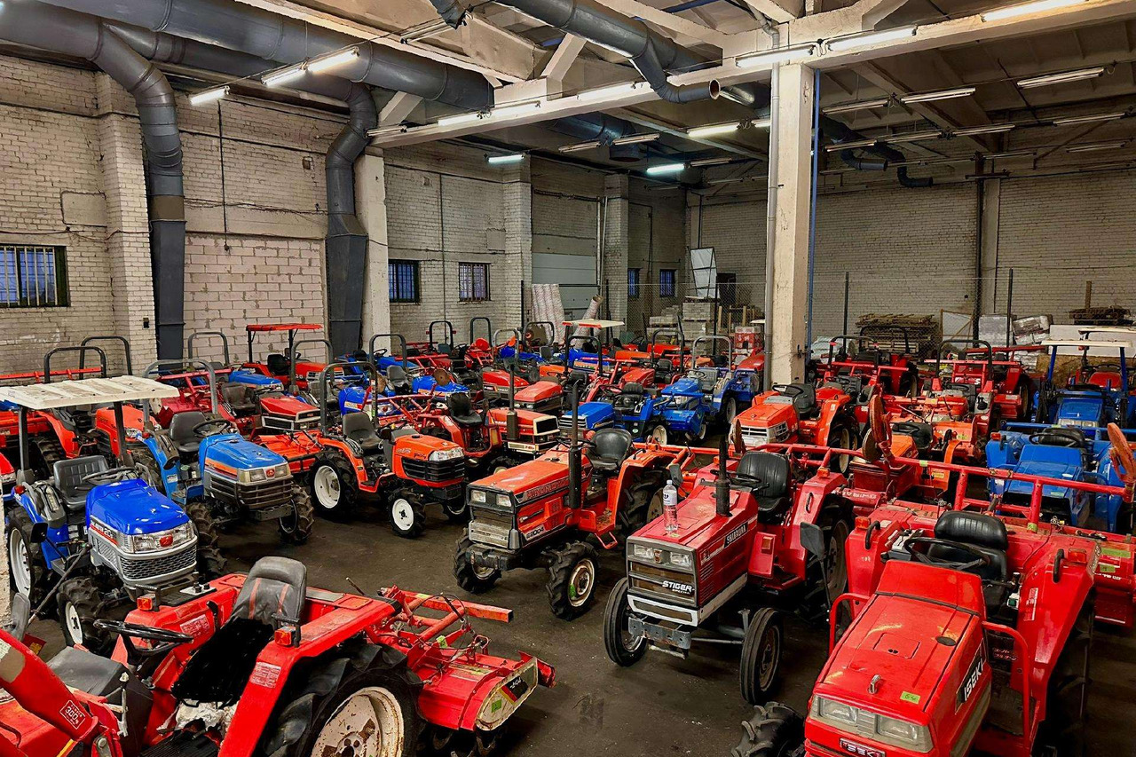 Iseki THS20 - Traktor: pilt 3 Iseki THS20 - Traktor: pilt 3
