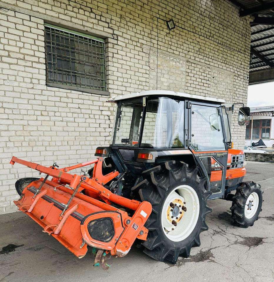 Kubota GL32 - Traktor: pilt 5 Kubota GL32 - Traktor: pilt 5