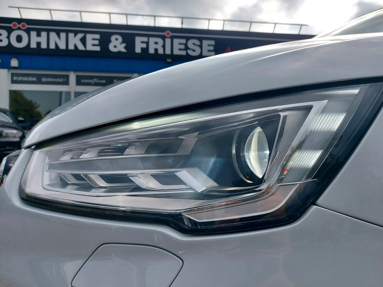 Audi A1 Sportback sport S-Line Pano Bose Xenon DAB - Sedaan: pilt 3 Audi A1 Sportback sport S-Line Pano Bose Xenon DAB - Sedaan: pilt 3