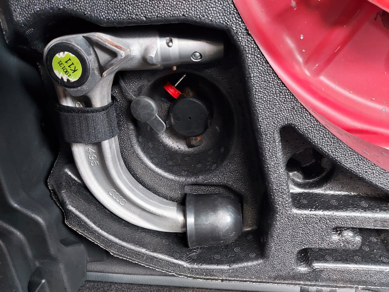 Audi Q2 40 TFSI quattro sport LED Leder Kamera AHK - Maastur: pilt 3 Audi Q2 40 TFSI quattro sport LED Leder Kamera AHK - Maastur: pilt 3