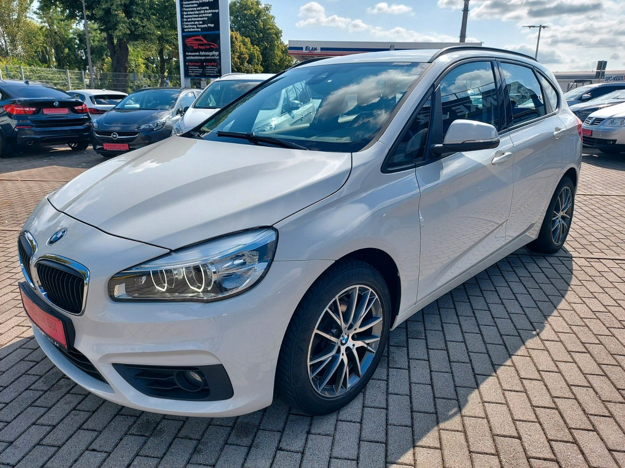 BMW 218 Baureihe 2 Active Tourer Autom Advant. LED - Universaal: pilt 5 BMW 218 Baureihe 2 Active Tourer Autom Advant. LED - Universaal: pilt 5