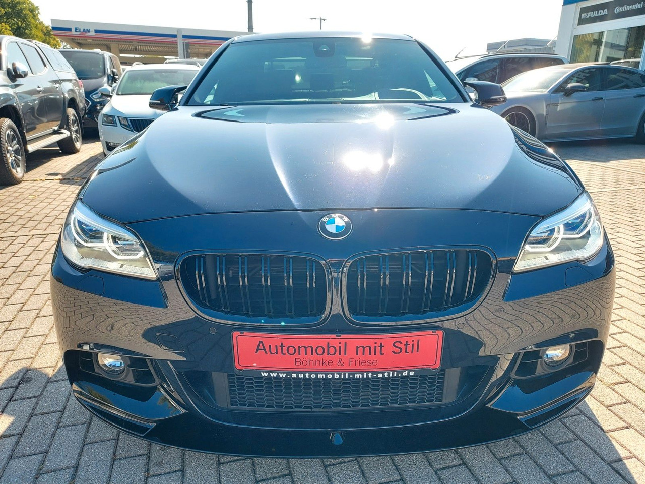 BMW 550i Limousine Autom. M-Sport HUD Glasdach H&K - Sedaan: pilt 2 BMW 550i Limousine Autom. M-Sport HUD Glasdach H&K - Sedaan: pilt 2