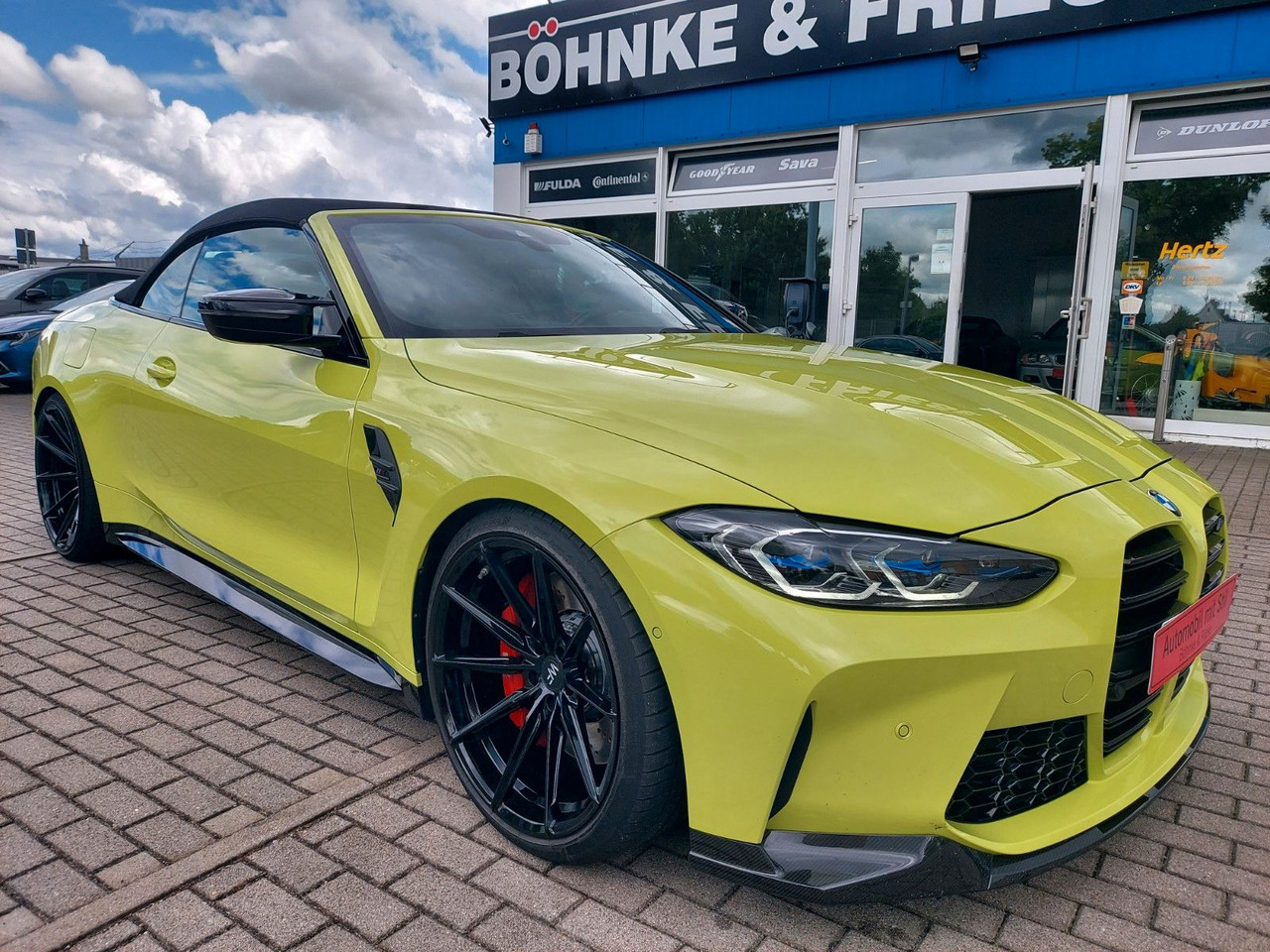 BMW M4 Cabrio G83 xDrive Competition M-Sport H&K - Kabriolett: pilt 3 BMW M4 Cabrio G83 xDrive Competition M-Sport H&K - Kabriolett: pilt 3