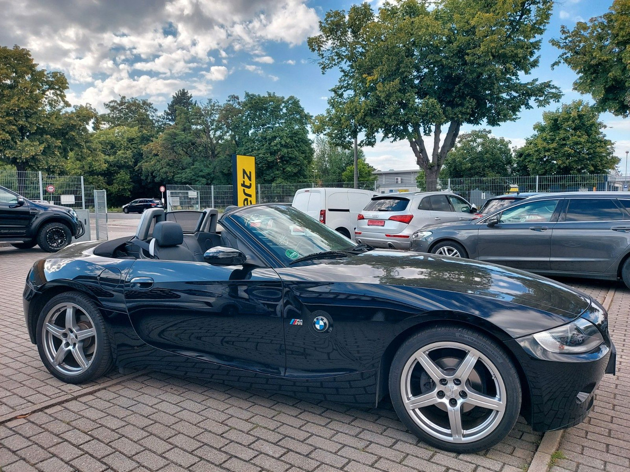 Kabriolett BMW Z4 2.2i Roadster Cabrio M-Sport Klima Sitzheiz: pilt 12 Kabriolett BMW Z4 2.2i Roadster Cabrio M-Sport Klima Sitzheiz: pilt 12