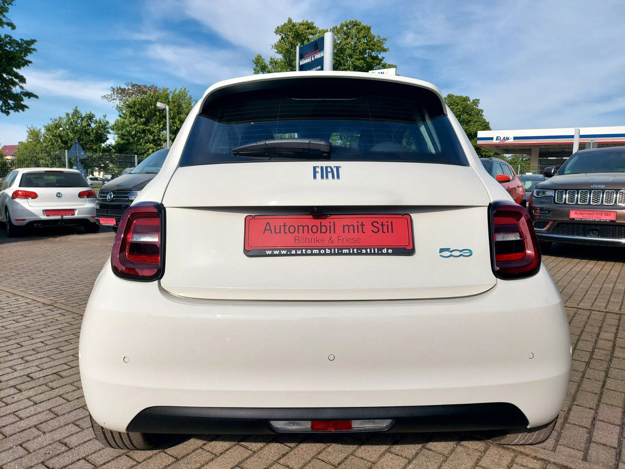 Fiat 500e 500 e La Prima JBL DAB Spurassist - Auto: pilt 4 Fiat 500e 500 e La Prima JBL DAB Spurassist - Auto: pilt 4