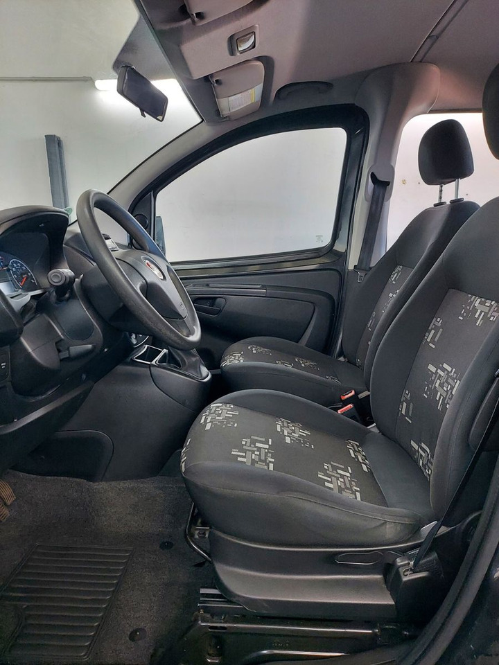 Fiat Qubo Pop 5 Sitze Klima Sitzheizung PDC - Mikrobuss: pilt 4 Fiat Qubo Pop 5 Sitze Klima Sitzheizung PDC - Mikrobuss: pilt 4