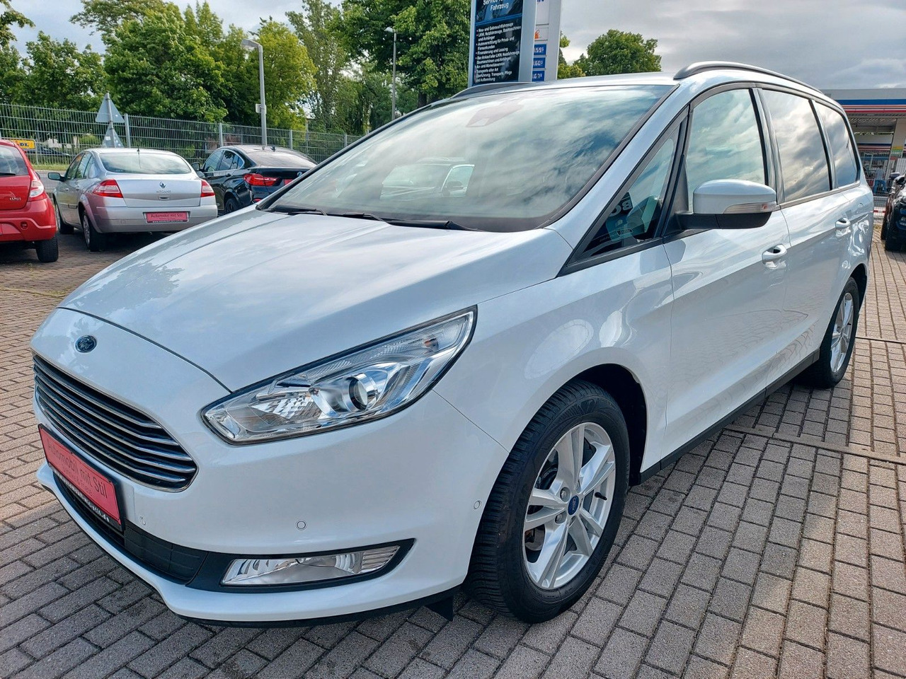 Ford Galaxy 7 Sitze Navi Kamera Tempo SignAssist - Mikrobuss: pilt 2 Ford Galaxy 7 Sitze Navi Kamera Tempo SignAssist - Mikrobuss: pilt 2