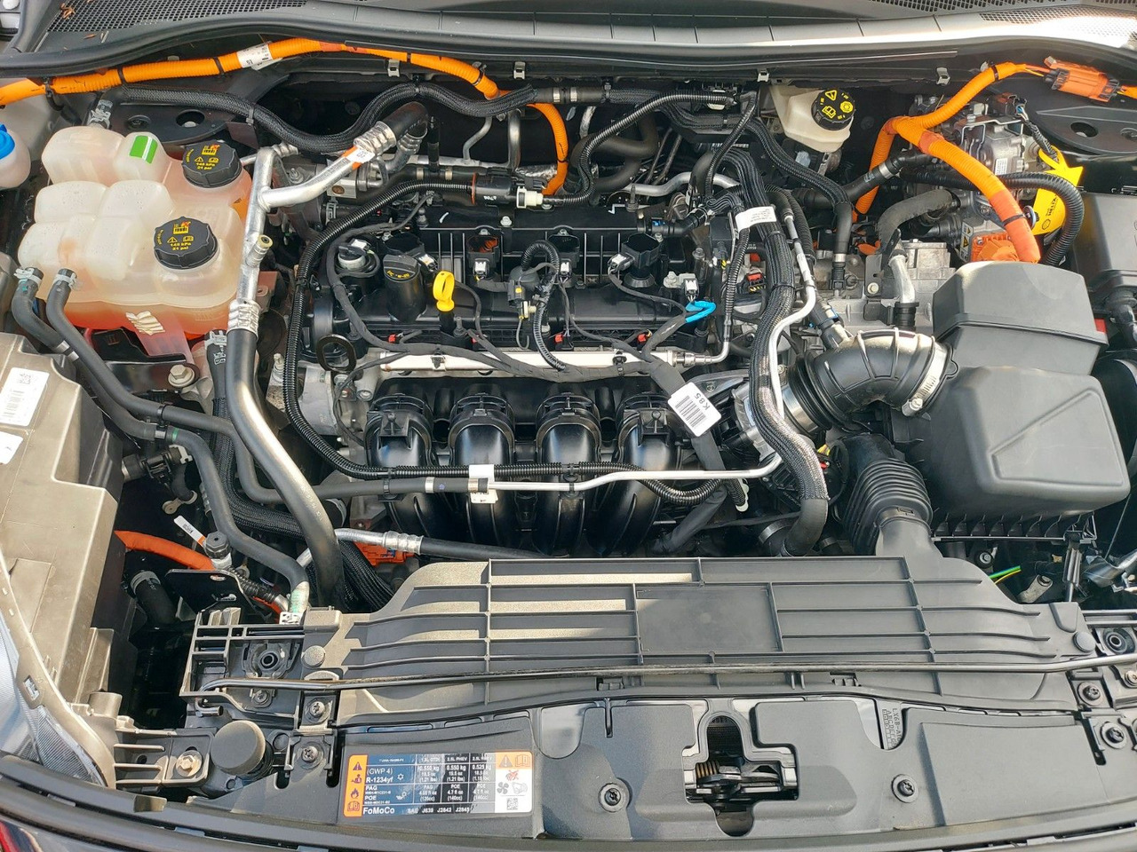 Maastur Ford Kuga Plug-In Hybrid ST-Line X ACC Assist 360°: pilt 25 Maastur Ford Kuga Plug-In Hybrid ST-Line X ACC Assist 360°: pilt 25