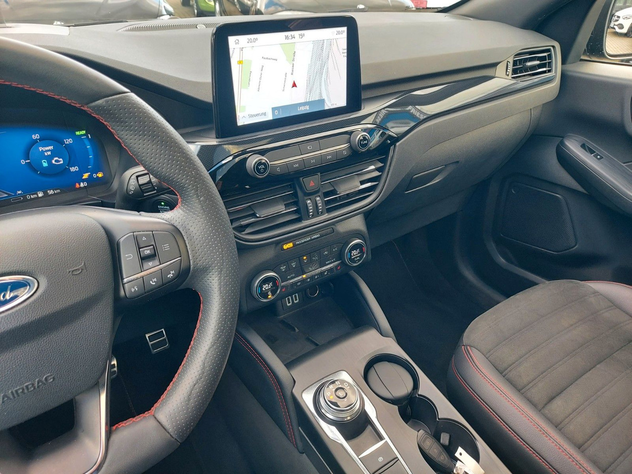 Maastur Ford Kuga Plug-In Hybrid ST-Line X ACC Assist 360°: pilt 11 Maastur Ford Kuga Plug-In Hybrid ST-Line X ACC Assist 360°: pilt 11