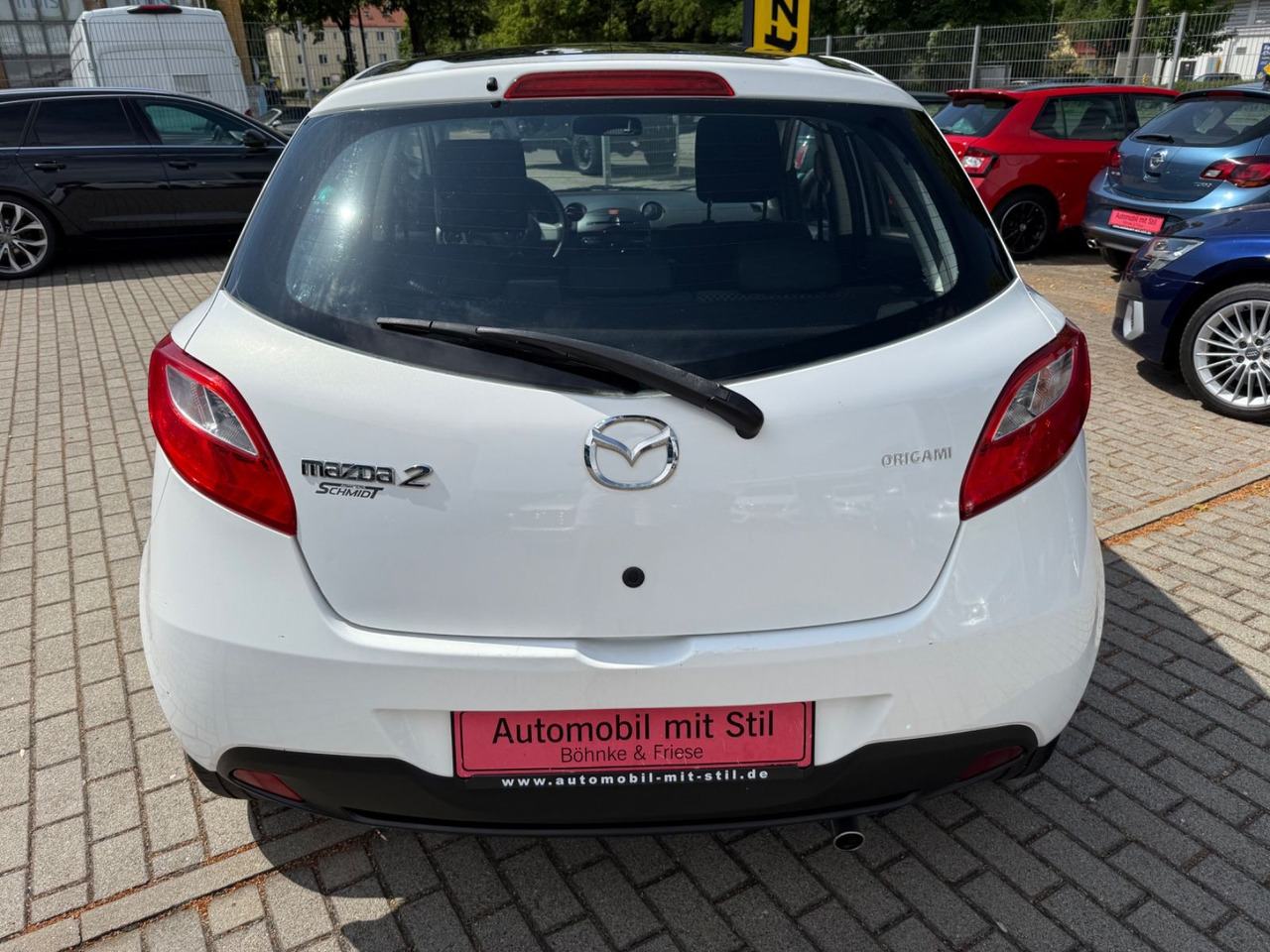 Mazda 2 Lim. 1.3 Origami 5 TÜER KLIMA SHZ TÜV NEU - Auto: pilt 5 Mazda 2 Lim. 1.3 Origami 5 TÜER KLIMA SHZ TÜV NEU - Auto: pilt 5