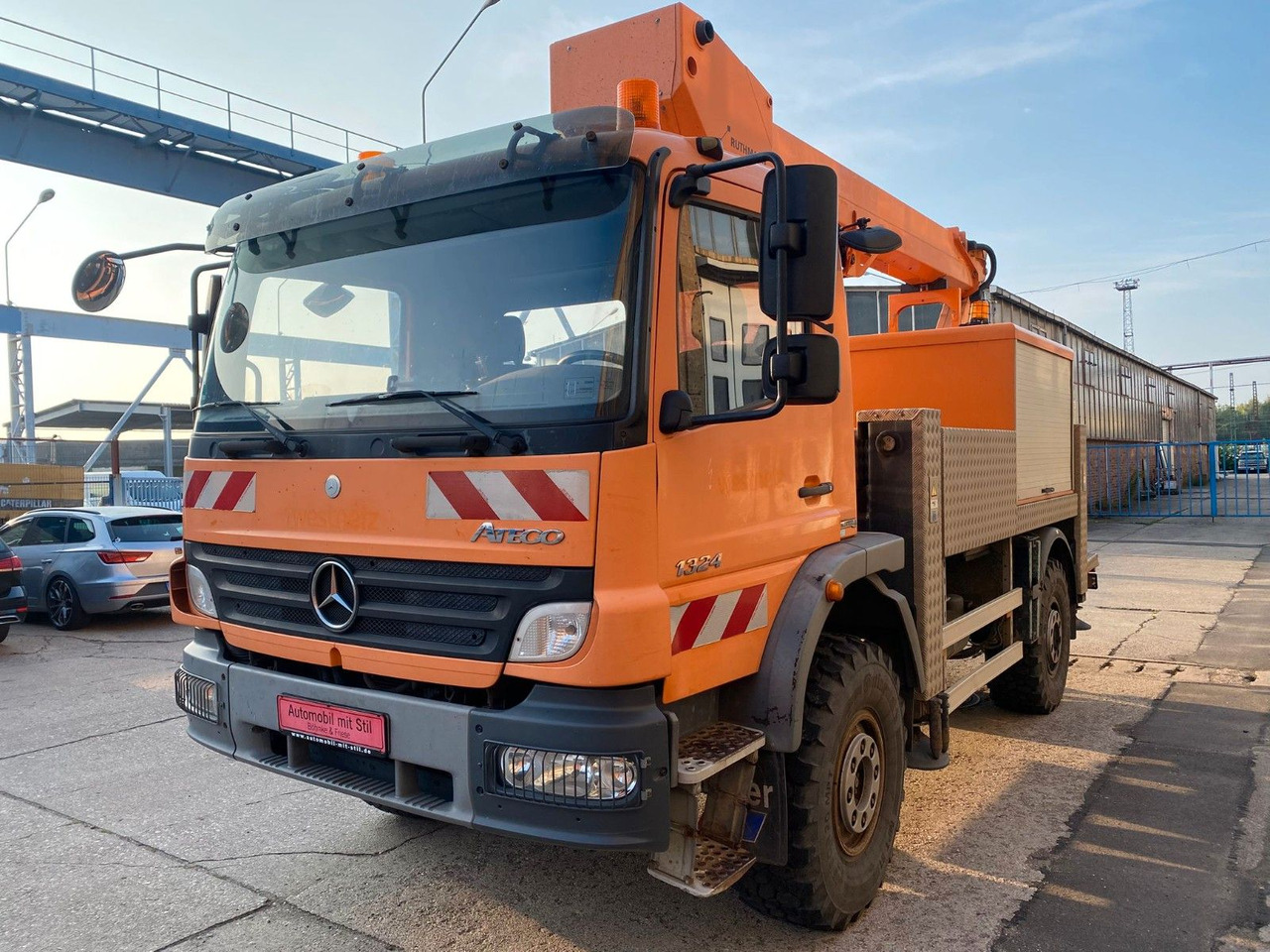 Mercedes-Benz ATEGO 4X4 1324 Hub Steiger Ruthmann T220 - Veoautolt tõusev platvorm: pilt 4 Mercedes-Benz ATEGO 4X4 1324 Hub Steiger Ruthmann T220 - Veoautolt tõusev platvorm: pilt 4