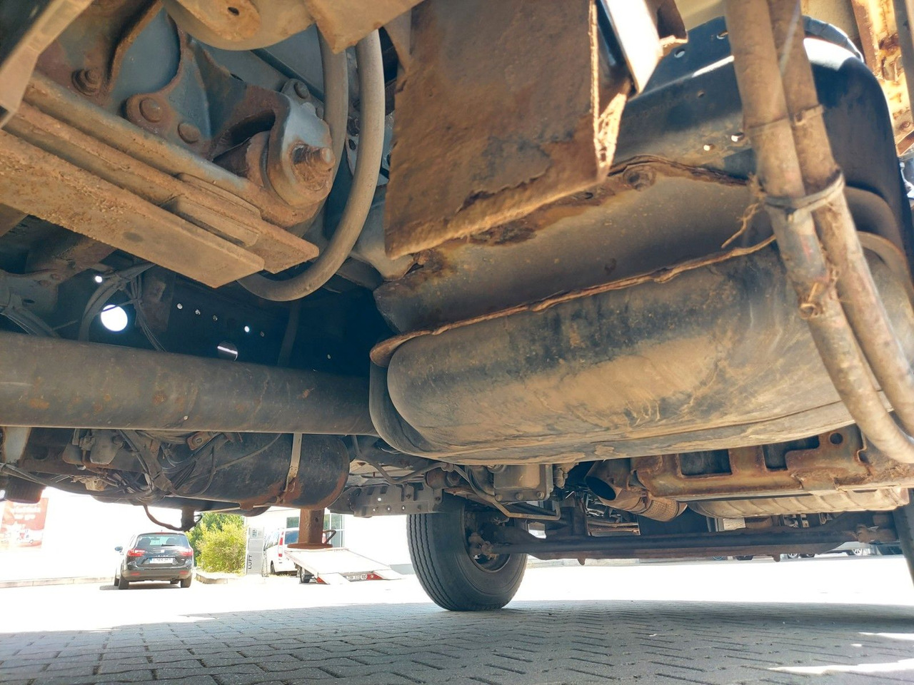 Kallurauto, Kraanaga veoauto Mercedes-Benz Atego 2 918 3-Seiten Kipper KRAN TEREX 65.2: pilt 22