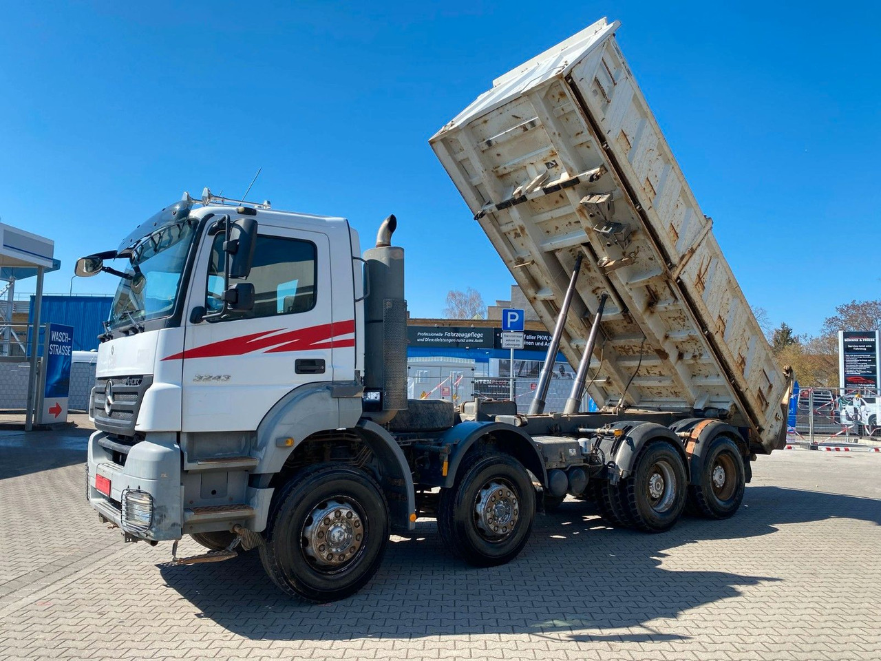 Mercedes-Benz Axor 2 C 4-Achser 3243 8x4 Kipp RETARDER MEILLER - Kallurauto: pilt 2 Mercedes-Benz Axor 2 C 4-Achser 3243 8x4 Kipp RETARDER MEILLER - Kallurauto: pilt 2