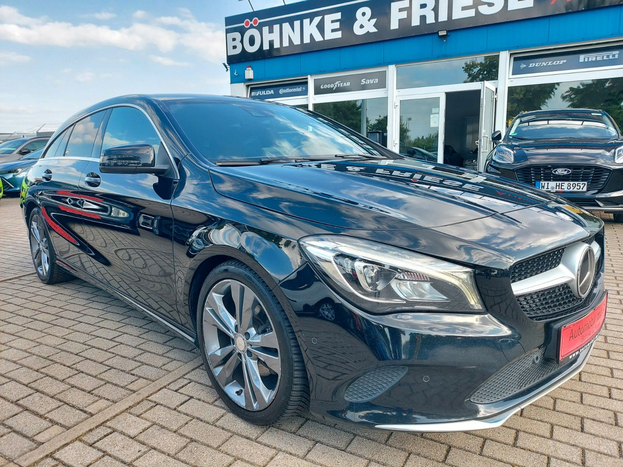 Mercedes-Benz CLA 220 CLA -Klasse Shooting Brake AMG ACC - Auto: pilt 1 Mercedes-Benz CLA 220 CLA -Klasse Shooting Brake AMG ACC - Auto: pilt 1