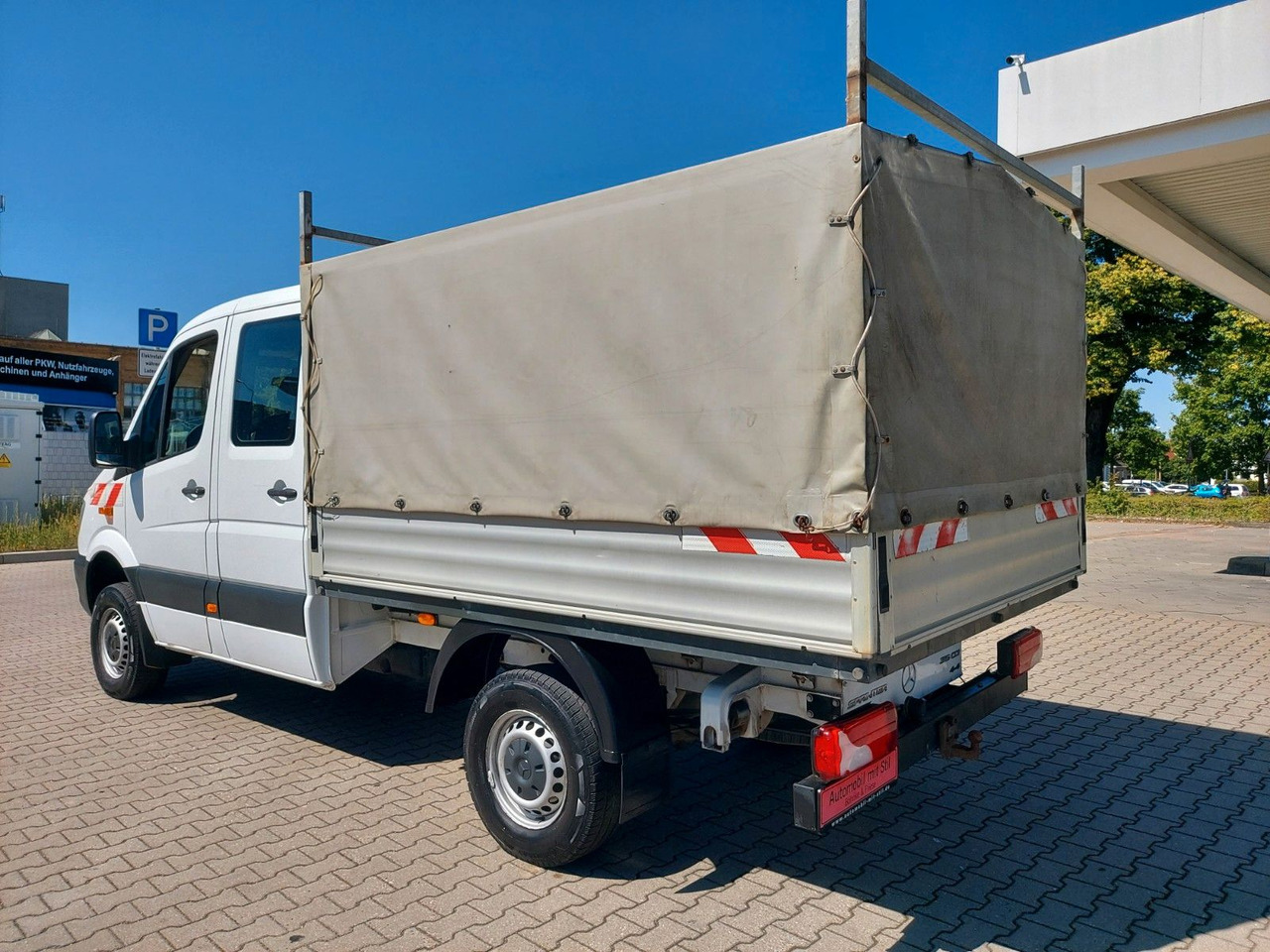 Mercedes-Benz Sprinter II Pritsche DoKa 6 Sitze 316 CDI 4X4 - Mikrobuss: pilt 5 Mercedes-Benz Sprinter II Pritsche DoKa 6 Sitze 316 CDI 4X4 - Mikrobuss: pilt 5