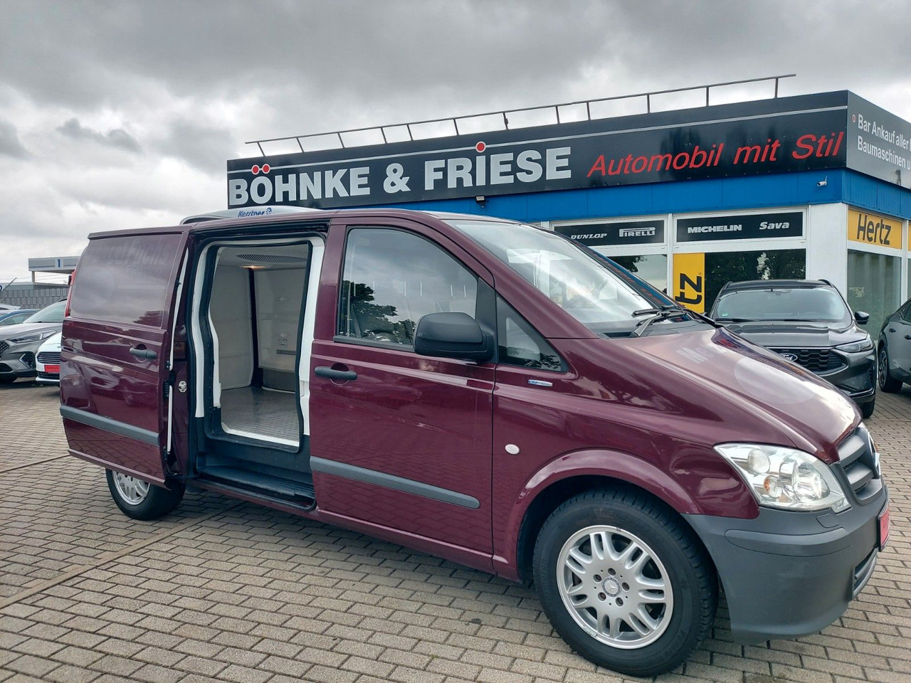 Mercedes-Benz Vito 116 CDI Lang Kühler Cooler KERSTNER 220V - Tarbesõiduk külmik: pilt 1 Mercedes-Benz Vito 116 CDI Lang Kühler Cooler KERSTNER 220V - Tarbesõiduk külmik: pilt 1