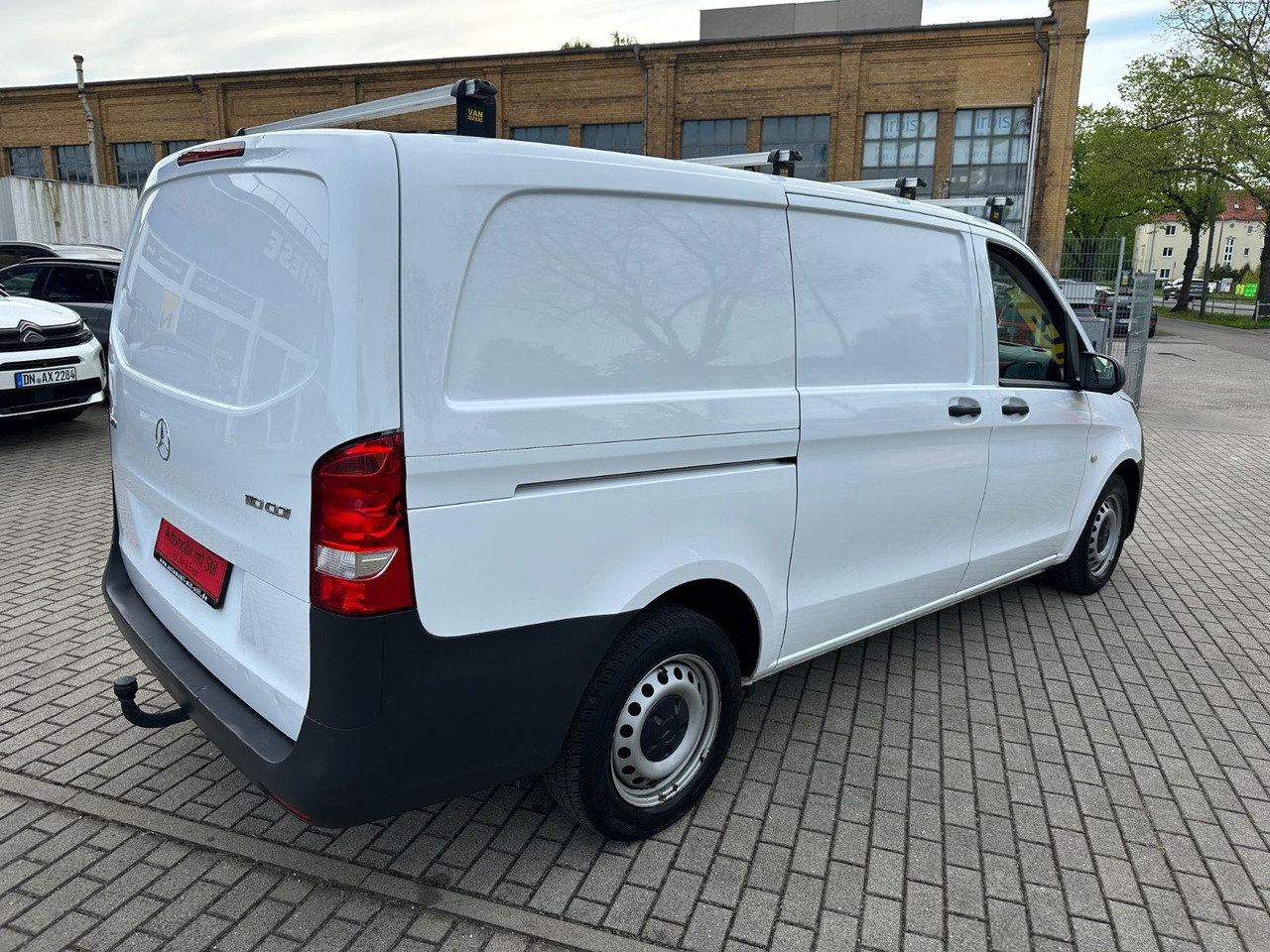Mercedes-Benz Vito Kasten 110 WORKER PLUS Lang KLIMA TEMPO - Mikrobuss: pilt 4 Mercedes-Benz Vito Kasten 110 WORKER PLUS Lang KLIMA TEMPO - Mikrobuss: pilt 4