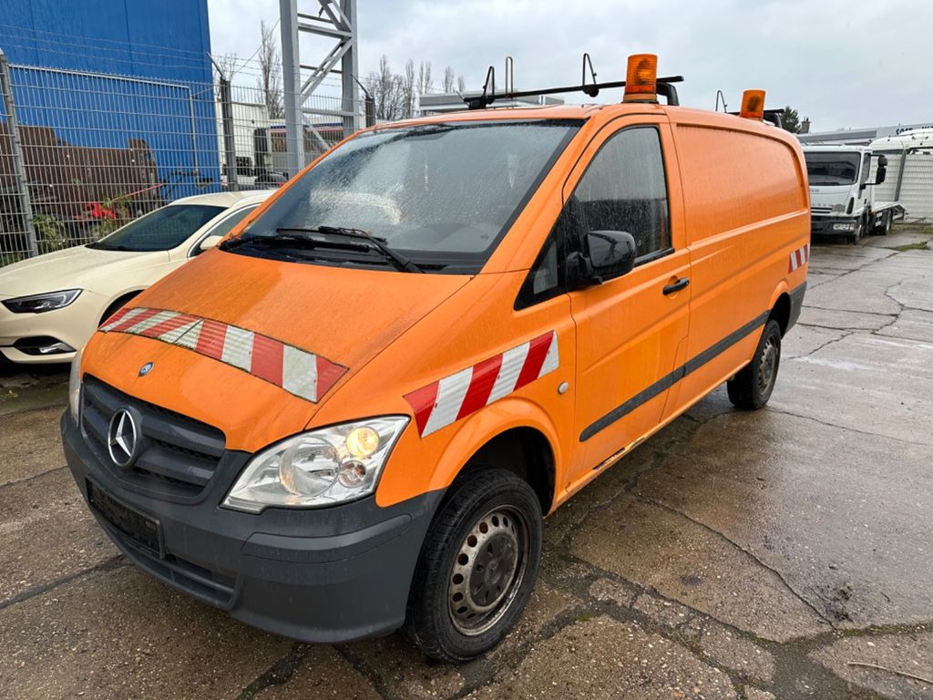Mercedes-Benz Vito Kasten 4x4 113 CDI lang AUTOMATIK EURO5 - Väikebuss, Mikrobuss: pilt 1 Mercedes-Benz Vito Kasten 4x4 113 CDI lang AUTOMATIK EURO5 - Väikebuss, Mikrobuss: pilt 1