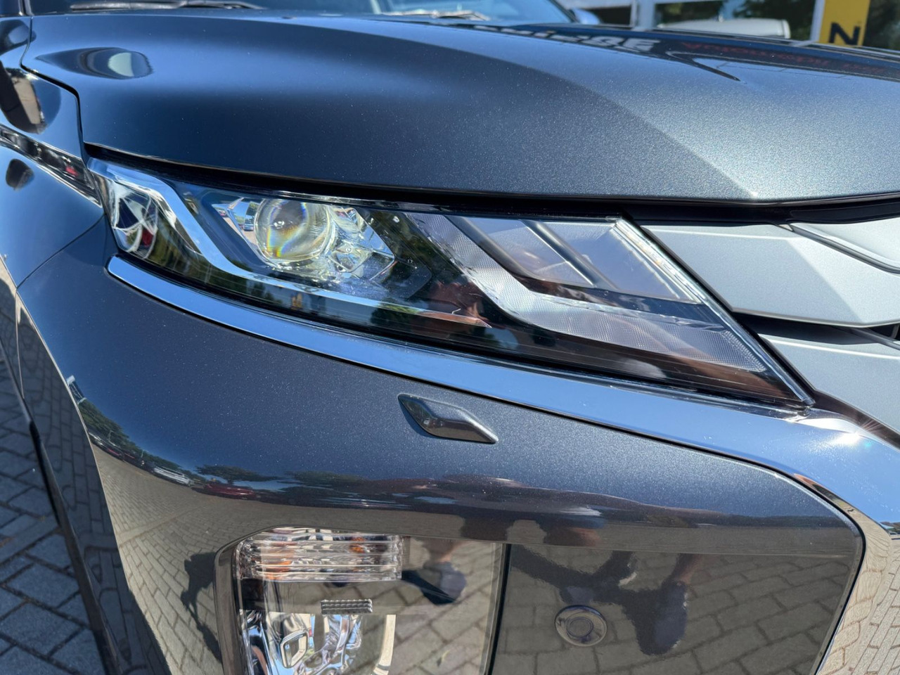 Mitsubishi L200 Basis Doppelkabine 4WD LED LEDER NAVI ACC - Maastur: pilt 3 Mitsubishi L200 Basis Doppelkabine 4WD LED LEDER NAVI ACC - Maastur: pilt 3