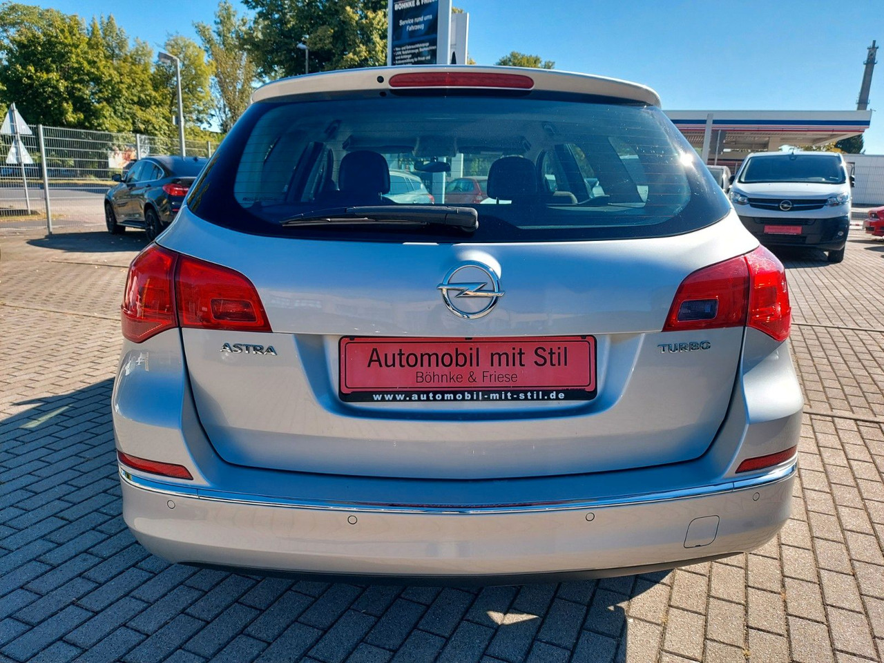 Opel Astra J Sports Tourer Navi Klima Sitzheizung - Universaal: pilt 5 Opel Astra J Sports Tourer Navi Klima Sitzheizung - Universaal: pilt 5