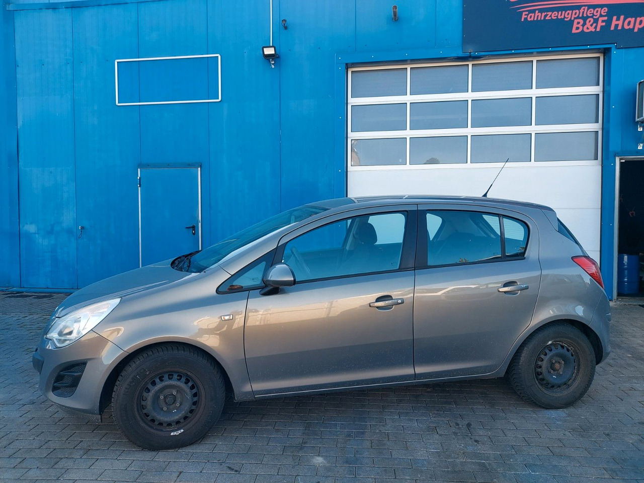 Opel Corsa D Edition Klima - Auto: pilt 3 Opel Corsa D Edition Klima - Auto: pilt 3