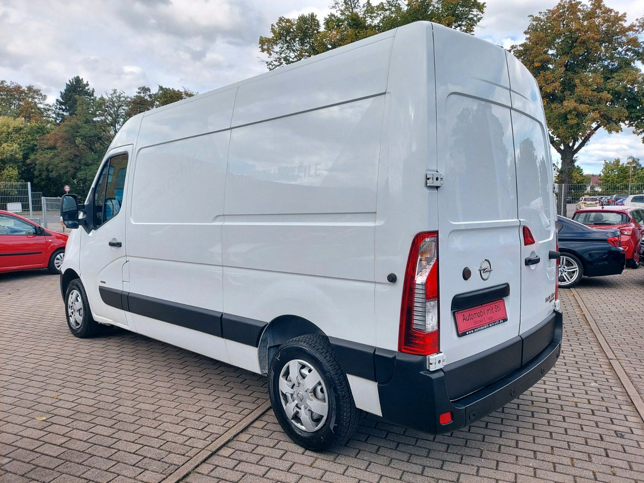 Opel Movano B Kasten Kombi HKa L2H2 3,5t Klima - Mikrobuss: pilt 4 Opel Movano B Kasten Kombi HKa L2H2 3,5t Klima - Mikrobuss: pilt 4