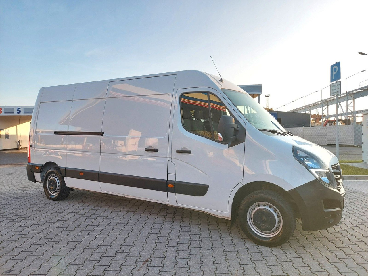 Opel Movano B Kasten Kombi HKa L3H2 3,5t liising Opel Movano B Kasten Kombi HKa L3H2 3,5t: pilt 6 Opel Movano B Kasten Kombi HKa L3H2 3,5t liising Opel Movano B Kasten Kombi HKa L3H2 3,5t: pilt 6