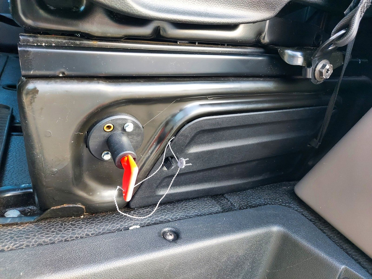 Opel Movano B Kasten Kombi HKa L3H2 3,5t liising Opel Movano B Kasten Kombi HKa L3H2 3,5t: pilt 18 Opel Movano B Kasten Kombi HKa L3H2 3,5t liising Opel Movano B Kasten Kombi HKa L3H2 3,5t: pilt 18